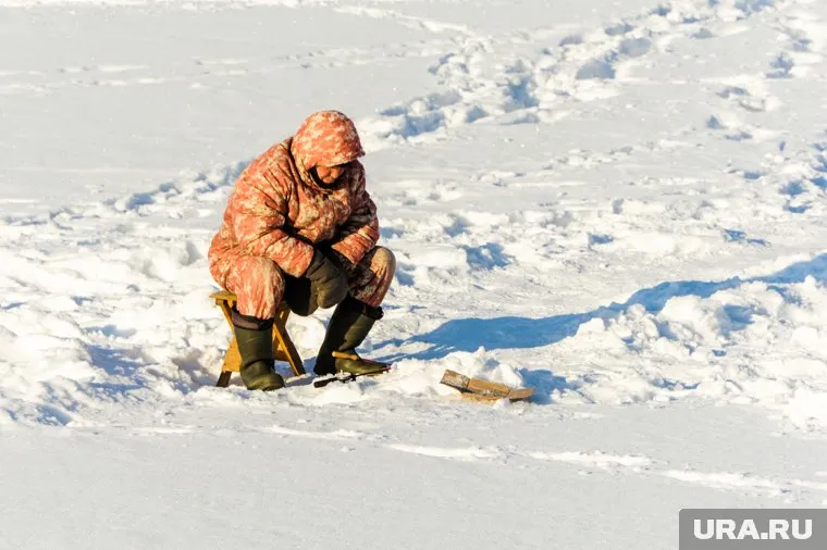 По данным источника, поиски рыбака начались больше четырех месяцев назад