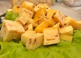 Свердловчанка переехала в Курганскую область, чтобы стать успешным сыроваром