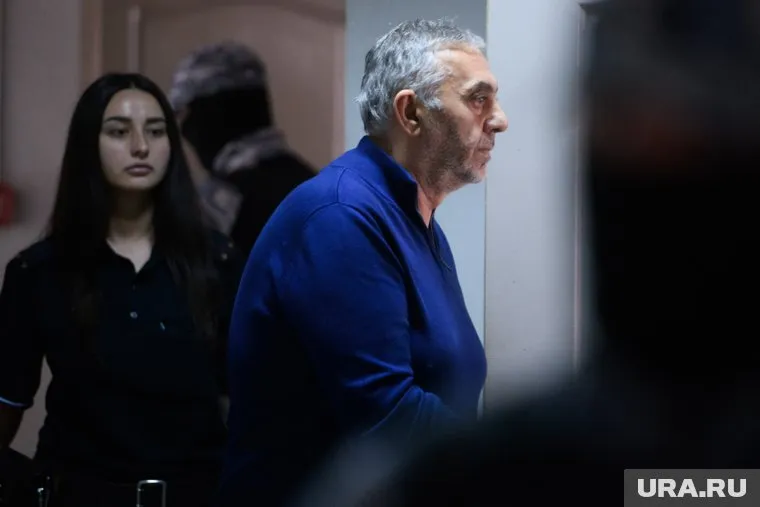 Мера пресечения Бакиру Сафарову в Ленинском районном суде. Екатеринбург
