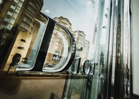 Dior зарегистрировал товарный знак в России