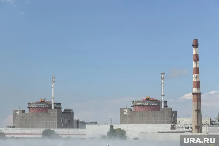 ВСУ продолжают обстреливать Запорожскую АЭС