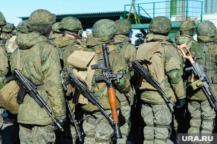 Читинский гарнизонный суд приговорил Руслана Мухатова к 2 годам условно со штрафом 30 тысяч рублей