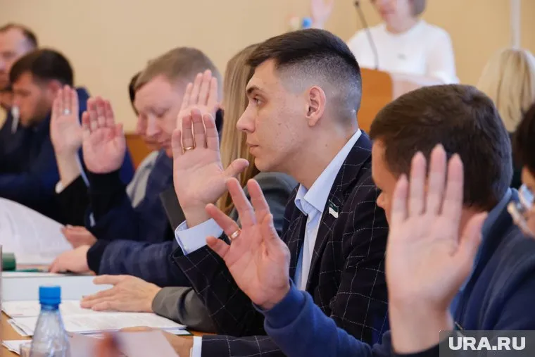 В конкурсную комиссию войдут депутаты Кирилл Гринюк и Олег Прозоров
