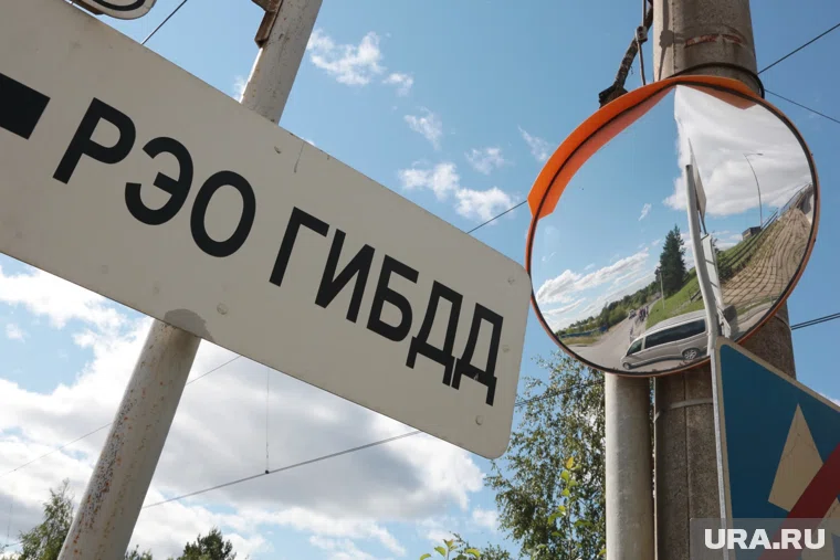 Певица не сняла с регистрационного учета свой Rolls-Royce