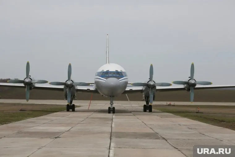 Ил-18Е выпускали в 1965—1966 годы