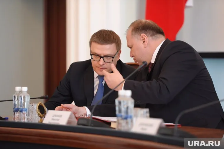 Алексей Текслер и Николай Цуканов встретились с чиновниками за закрытыми дверями