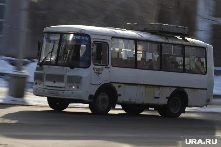 Житель Каргапольского района жалуется на отсутствие автобуса до больницы