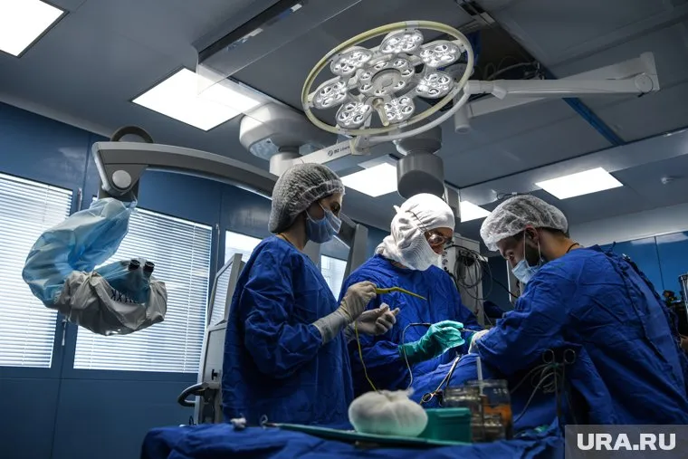 После операции у Вани Новикова возникли осложнения