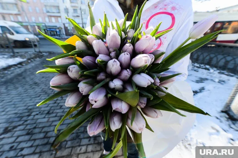 Обычный букет на 8 Марта уже не в моде