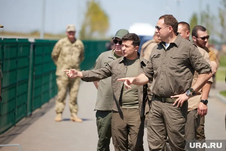 Украине посоветовали взять ядерное оружие в аренду