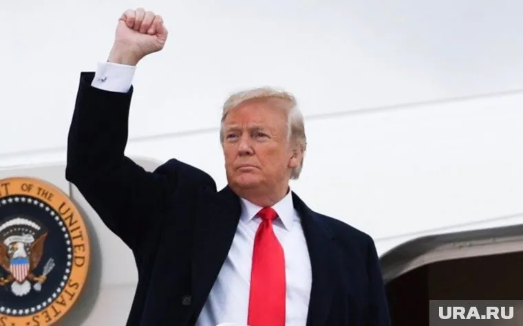 Дональд Трамп снова заговорил о возведении стены между Штатами и Мексикой