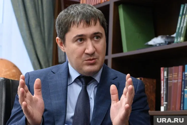 Дмитрий Махонин считает, что Дворец спорта более востребован