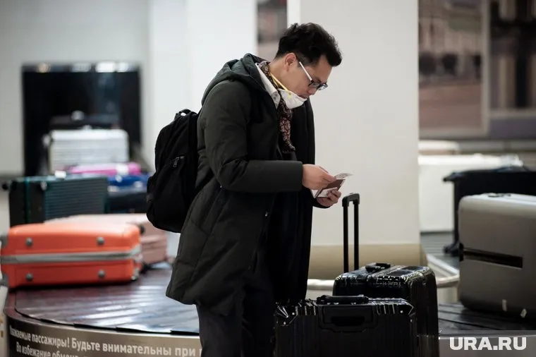 В настоящий момент доказательства вины Китая в создании COVID-19 отсутствуют, считает Владимир Брутер