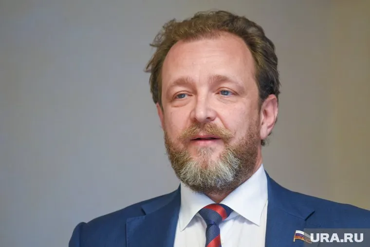 Андрей Кузнецов призвал Ельцин Центр быть объективнее