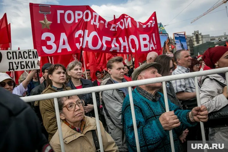 Политики, выступающие за всеобщее равенство, не хотят отказываться от собственных привилегий