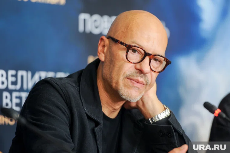 Между Бондарчуком и банком был заключен кредитный договор