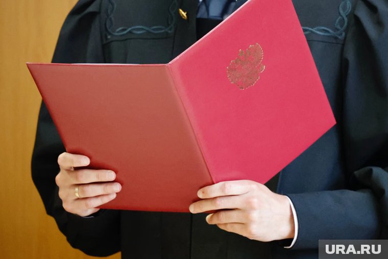 Экс-начальник пожарной части Нижневартовска признал вину во взятках