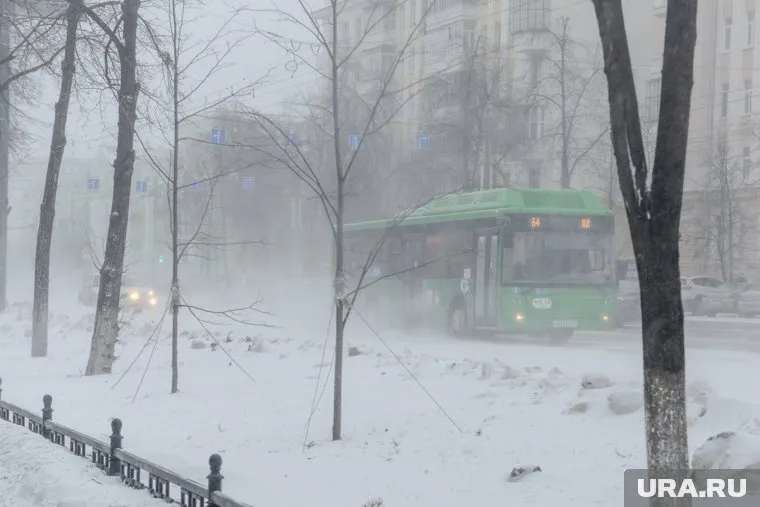 Аномальные морозы привели к отмене междугородных рейсов автобусов