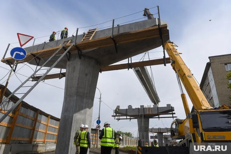 Завершить строительство дорожной развязки в Екатеринбурге планируется к 2025 году