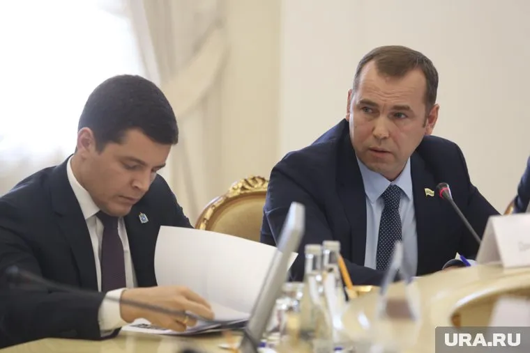 Дмитрий Артюхов (слева) и Вадим Шумков растеряли свою влиятельность