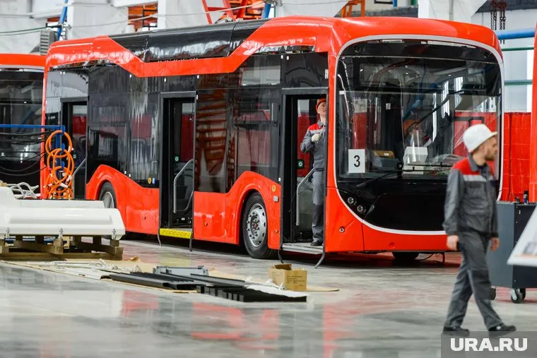 На маршрут вышли десять новых троллейбусов