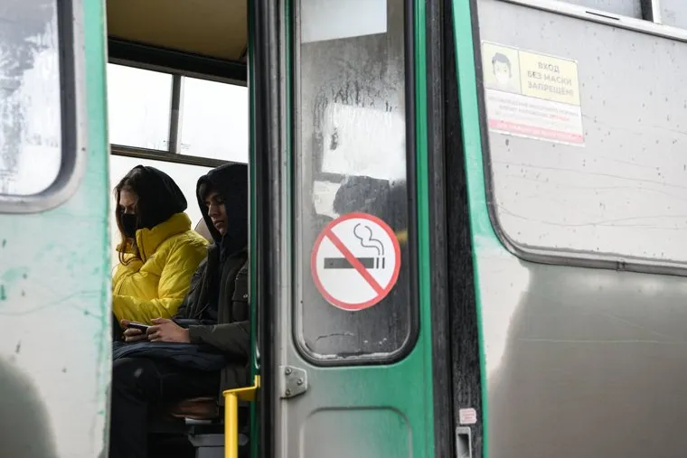 Проверка масочного режима в общественном транспорте. Екатеринбург