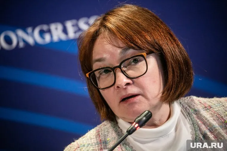 Эльвира Набиуллина заявила, что очень высокую инфляцию можно снизить за два-три года
