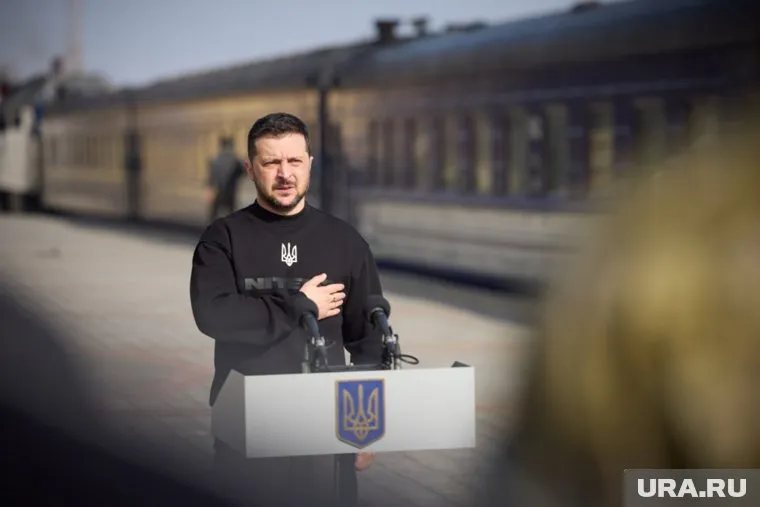 Зеленский сказал, что напокровском, лиманском, времевском, краматорском и купянском направлениях крайне сложная ситуация