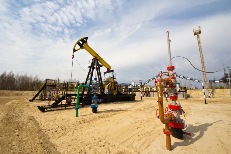 Роснефть. Нижневартовск., нефть, роснефть, качалка, куст