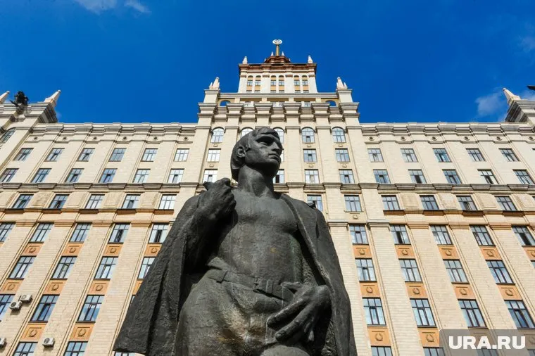 В ЮУрГУ ученые и власти обсудили задачи по развитию образования в регионе