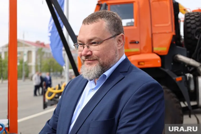 Александру Черняку еще не вручили удостоверение депутата облдумы