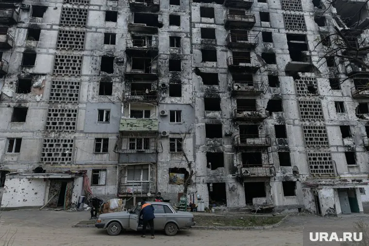 ВСУ оставили после себя в Мариуполе 3000 трупов гражданских, сообщает СК РФ