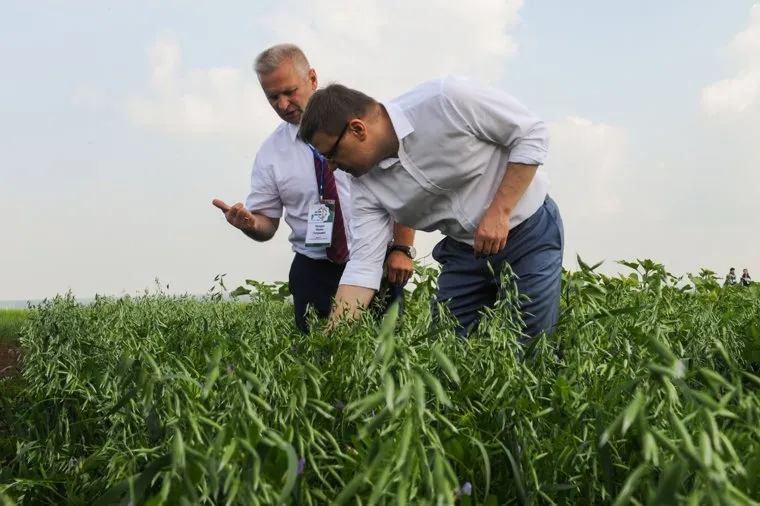 Рабочая поездка Алексея Текслера в Чебаркульский район. Челябинская область