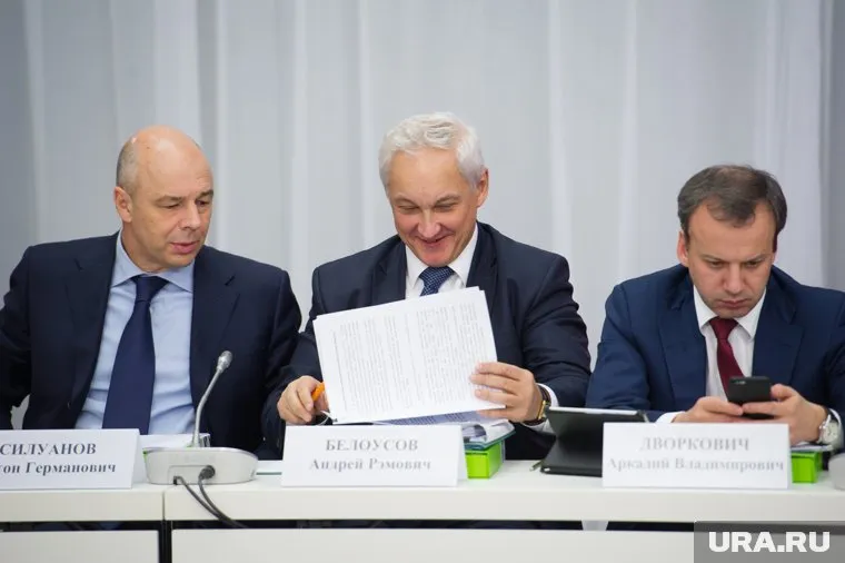 Силуанов и Белоусов примут участие в саммите России и США на Аляске