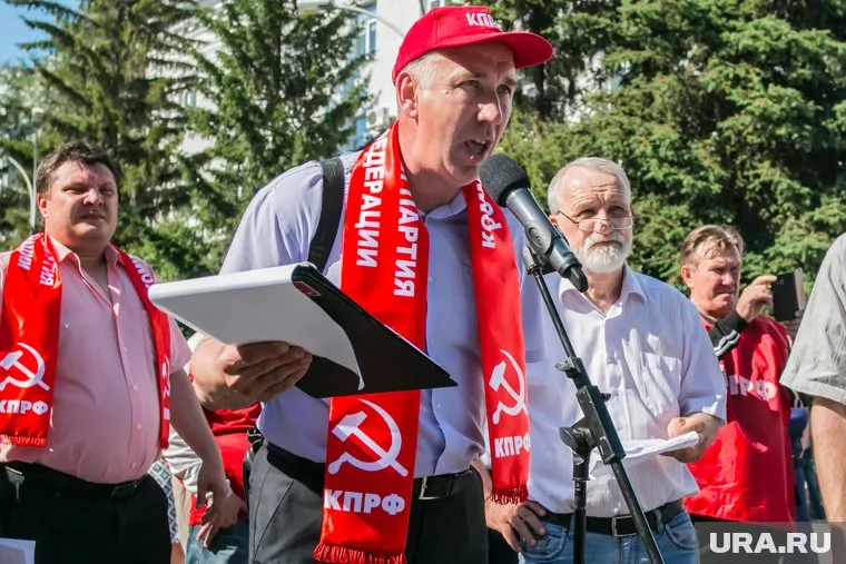 Яков Сидоров взял слоган своего однопартийца