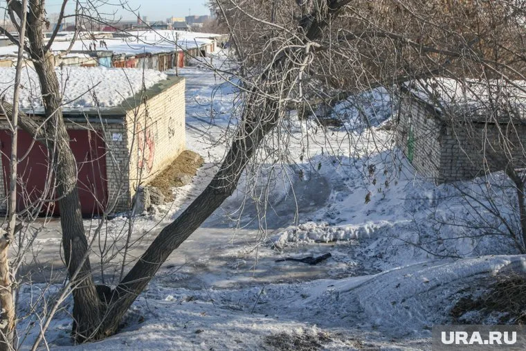 Югорчане стали продавать гаражи по низким ценам