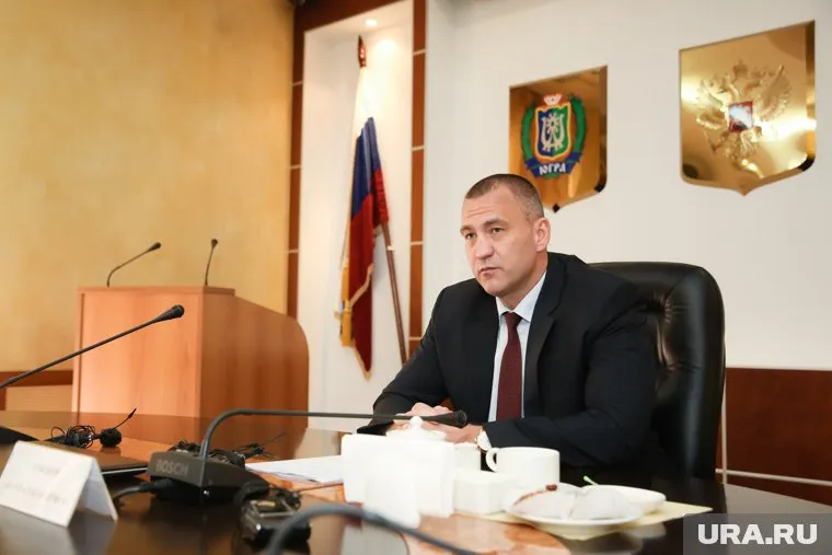 Глава Сургутского района Андрей Трубецкой оказался недоволен работой подчиненных