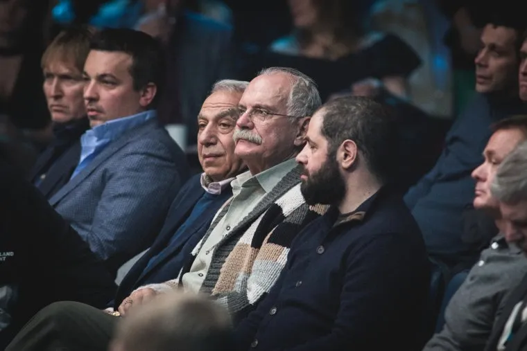 Бокс в Екатеринбург-ЭКСПО. Поветкин vs Дюопа, михалков никита