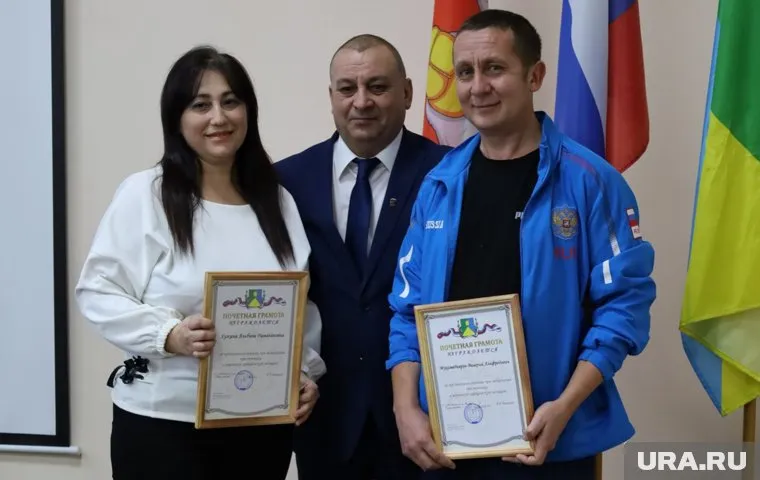 Повара и учителям отметили в администрации Кунашака