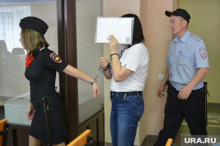 Суд ЯНАО отпустил на свободу женщину, ударившую ножом сожителя (фото из архива)