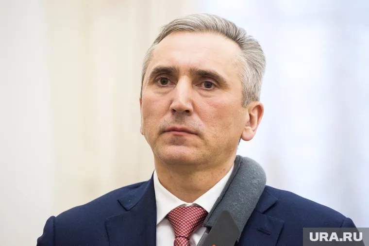 Губернатор Тюменской области Александр Моор получил поддержку партактива ЕР в Югре