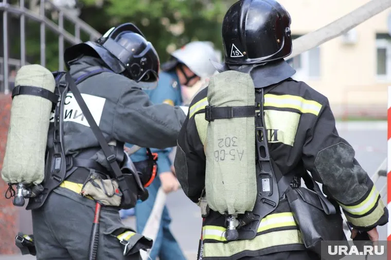 Здание монастыря тушили более 50 пожарных