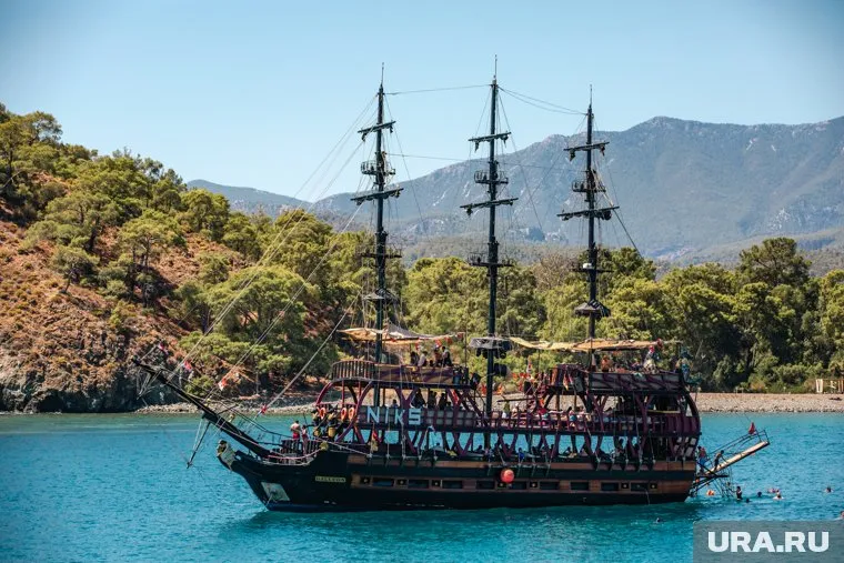 Журналистка Алена Блин выбыла из шоу «Звезды в джунглях»