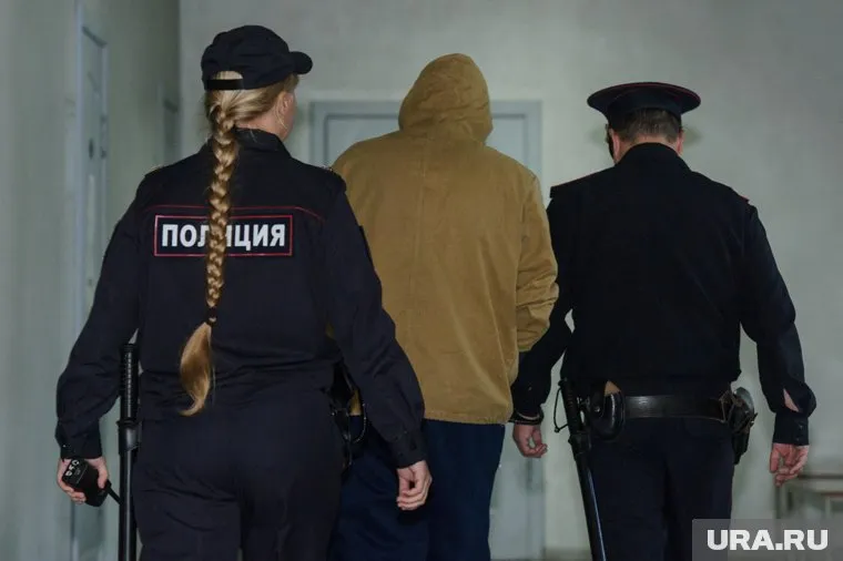 Суд признал бывшего силовика виновным и приговорил к реальному сроку