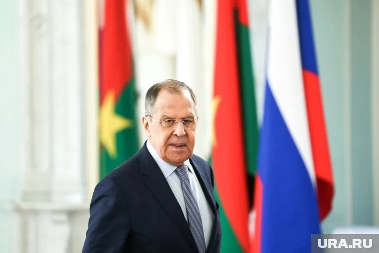 Лавров провел переговоры с главой ВТО на саммите БРИКС