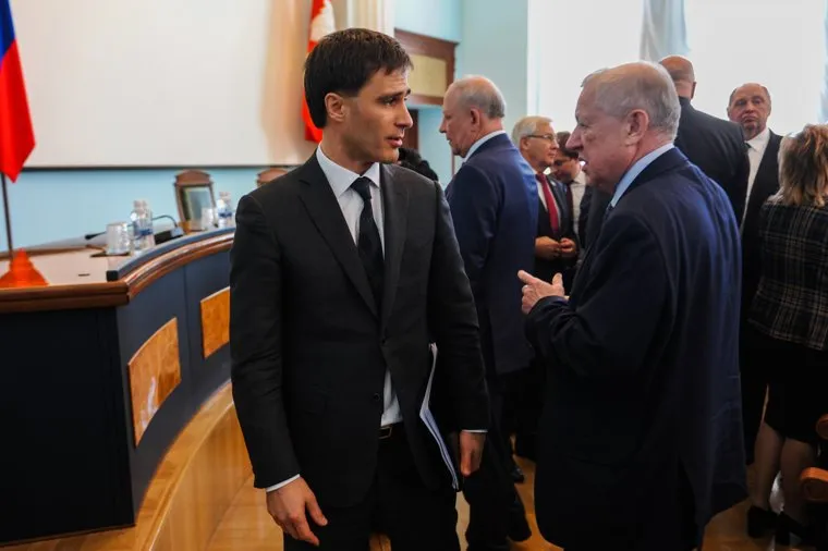 Представление врио губернатора Алексея Текслера полпредом Николаем Цукановым. Челябинск