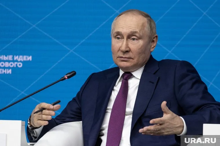 Запад собирается воевать до последнего украинца, сказал Владимир Путин