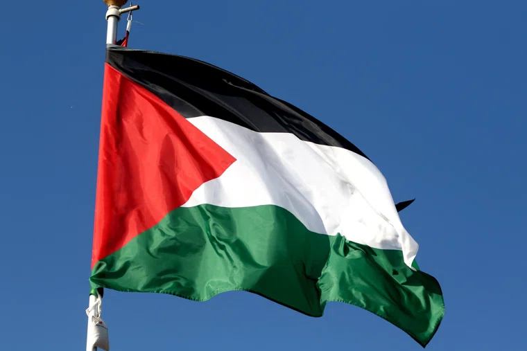 Три европейские страны признали государственность Палестины
