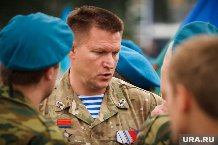 Евгений Тетерин получил боевое ранение на фронте (архивное фото)