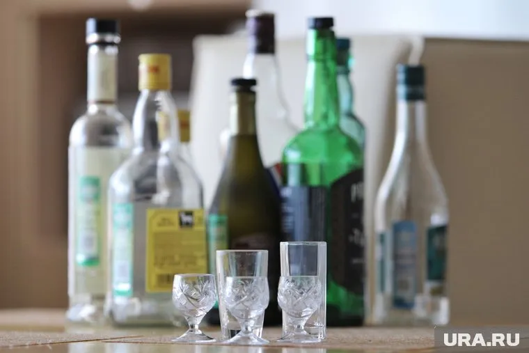 В праздники на некоторых улицах Екатеринбурга будет нельзя купить алкоголь